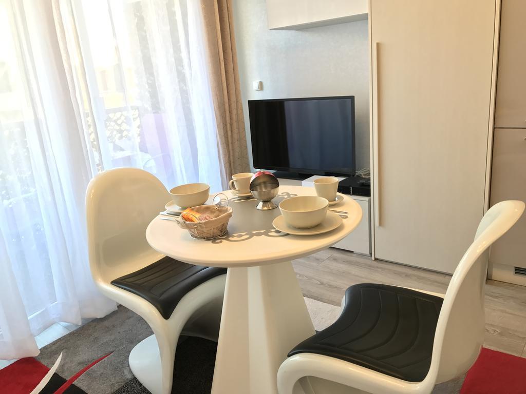 Royal Promenade Apartment Nice Luaran gambar
